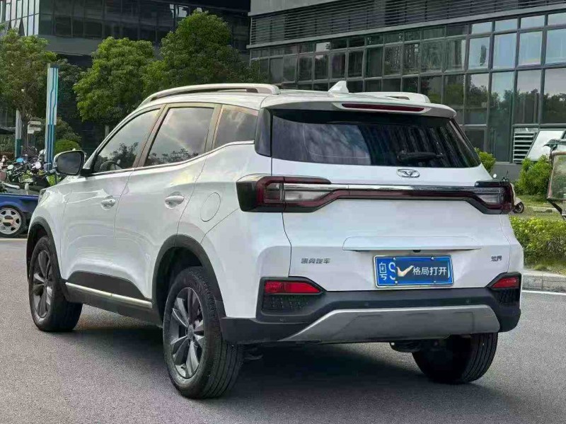 东莞25年凯翼炫界8