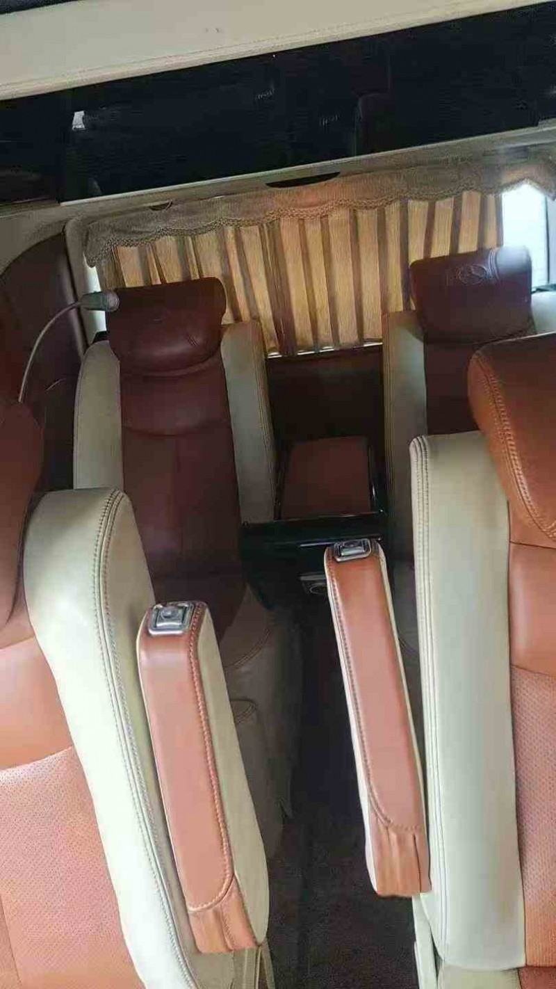 萍乡13年奔驰唯雅诺3