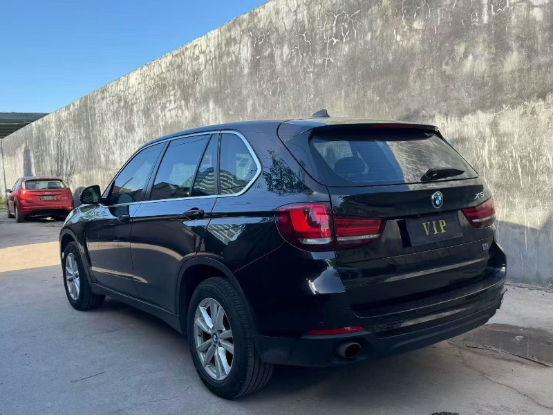 青岛17年宝马X55