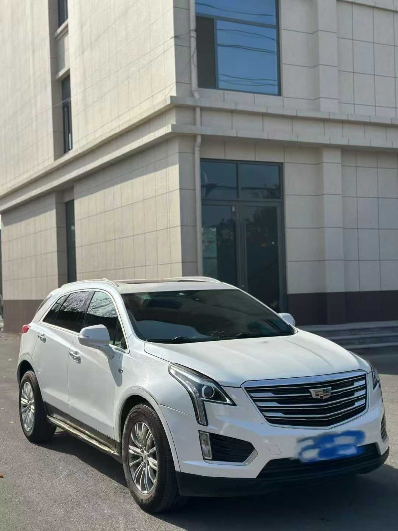 枣庄17年凯迪拉克XT53