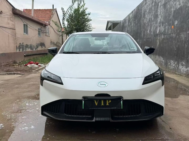 青岛25年传祺埃安S5801