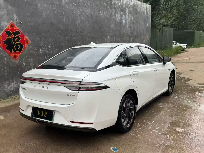 青岛25年传祺埃安S5804