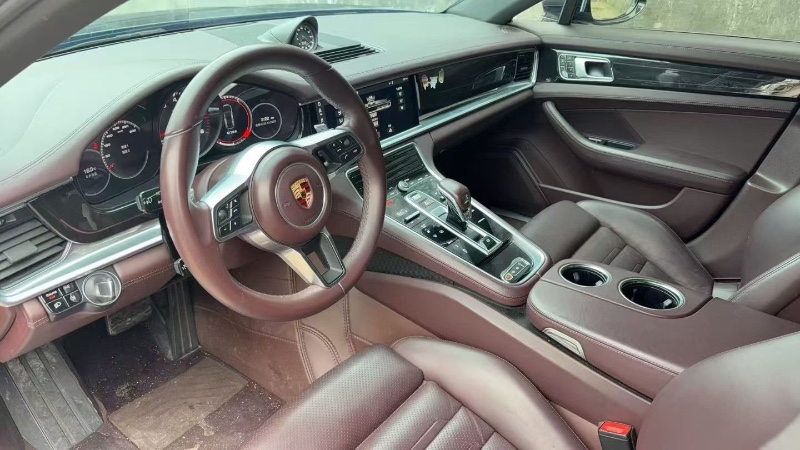 青岛18年保时捷帕拉梅拉3