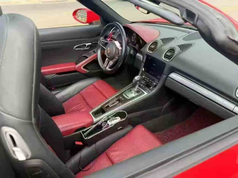 邢台17年保时捷7185