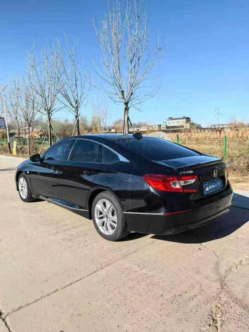 邯郸21年本田雅阁7