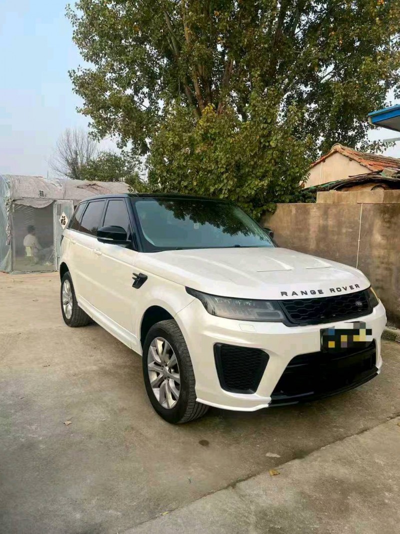 日照18年路虎揽胜运动2