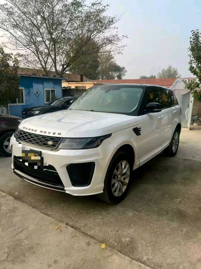 日照18年路虎揽胜运动3