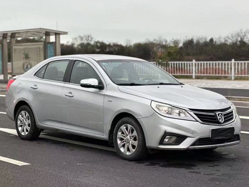 汕头16年宝骏6302