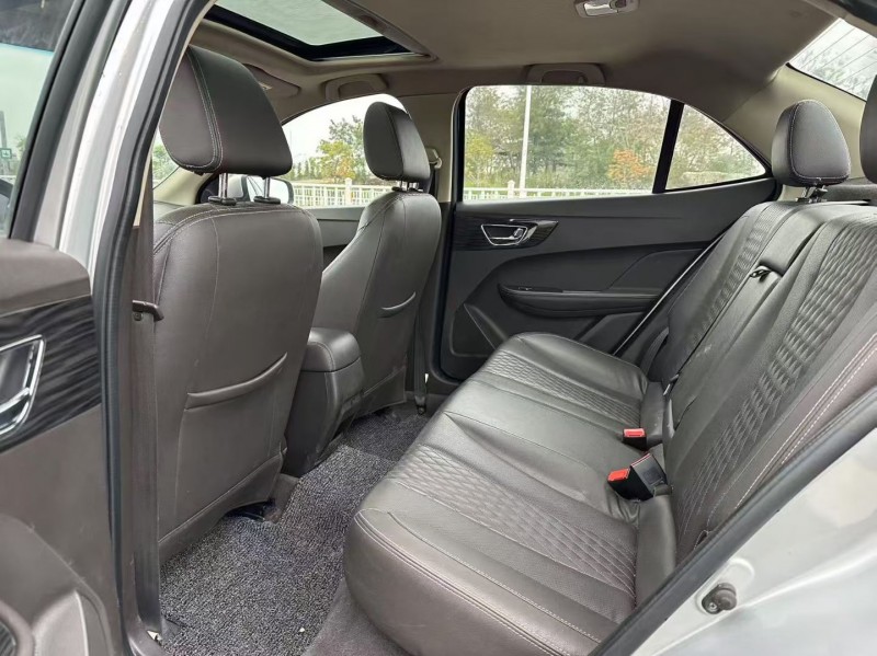 汕头16年宝骏6306