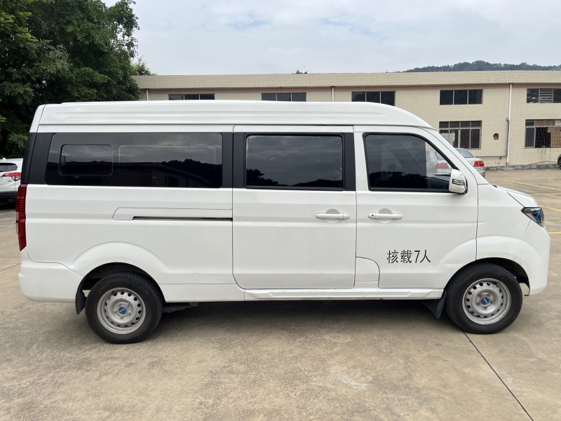 中山24年华晨鑫源2