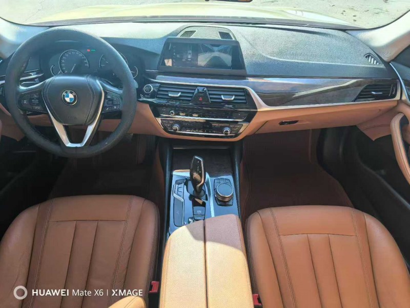 保定18年宝马5系6