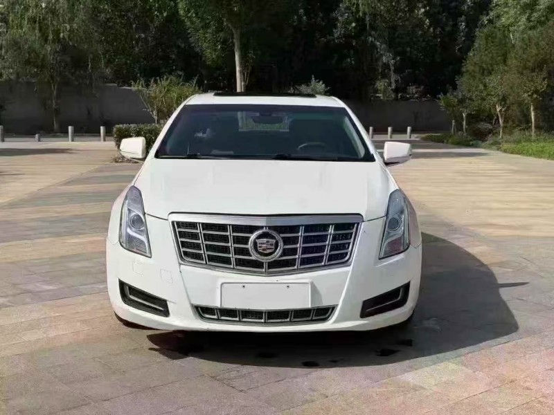 菏泽15年凯迪拉克XTS1