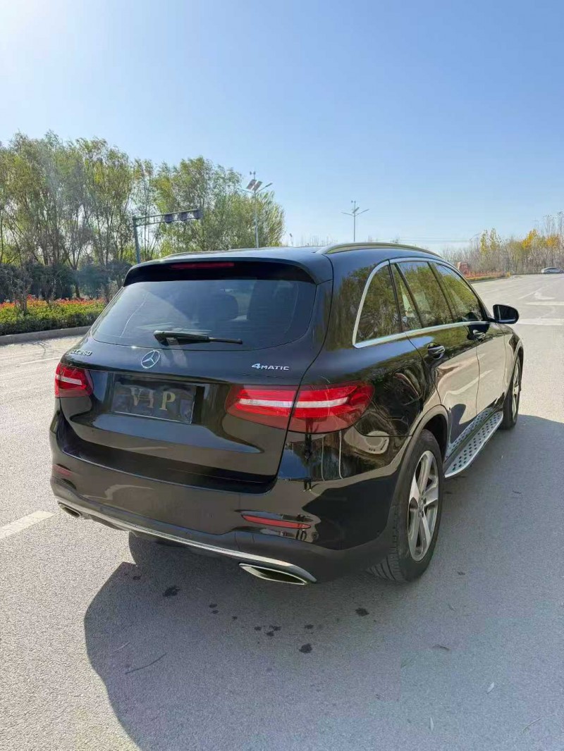 枣庄17年奔驰GLC6