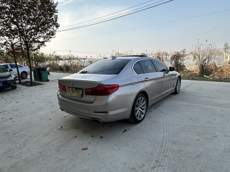 徐州17年宝马5系4