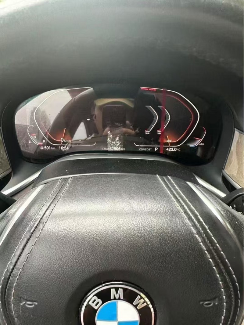 深圳22年宝马7系4