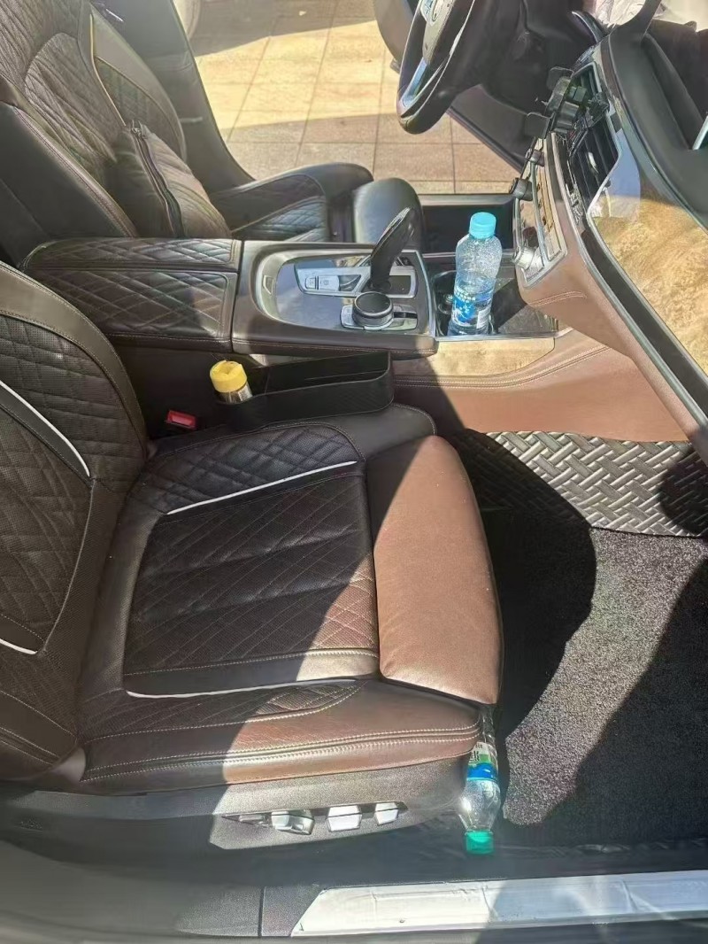 深圳22年宝马7系6