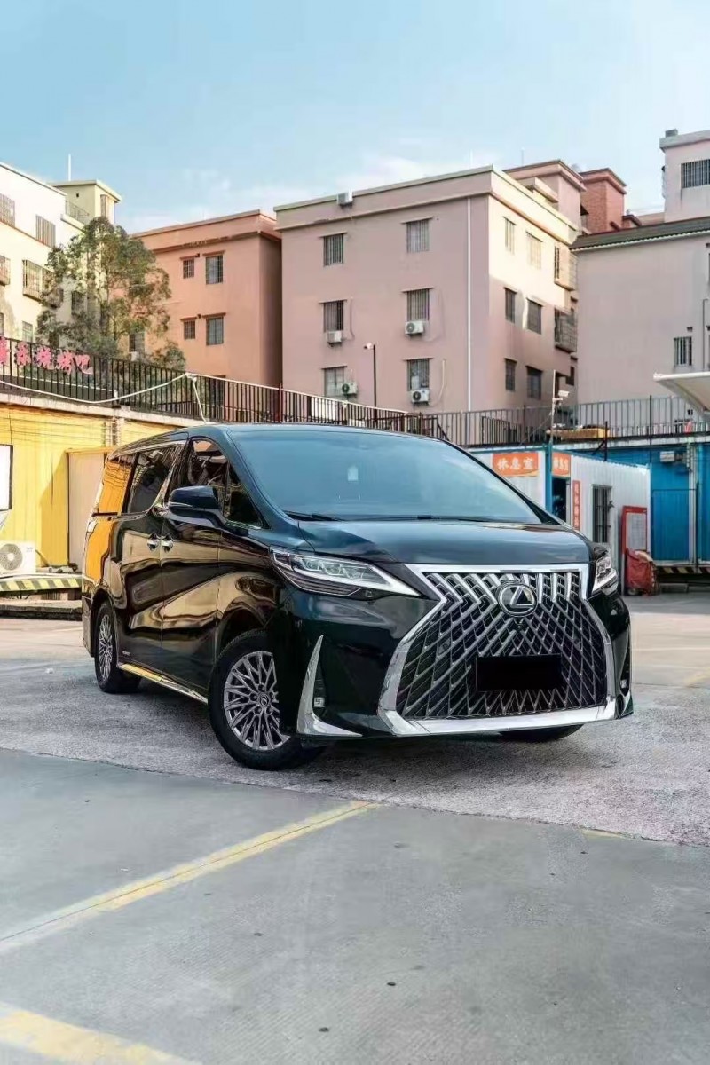 广州21年雷克萨斯LM雷尔法1