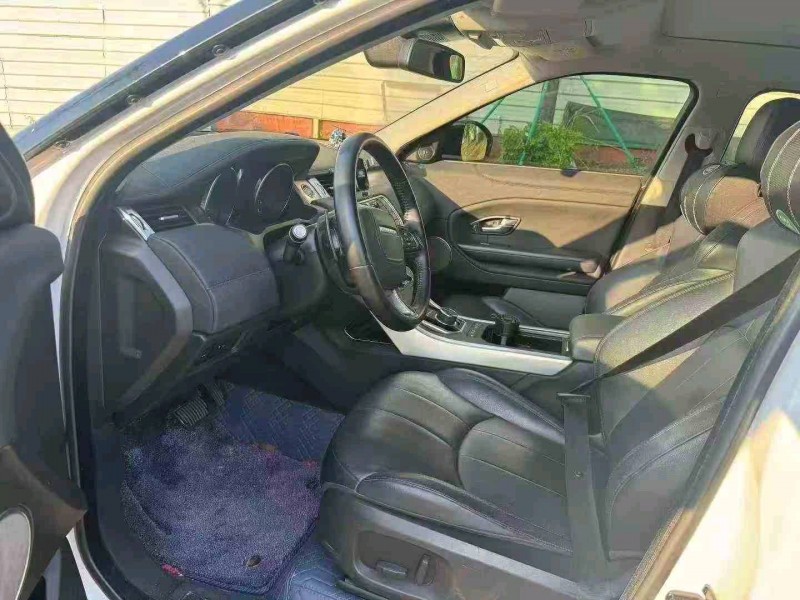 广州18年路虎极光6