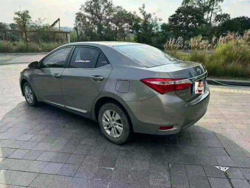 广州15年丰田卡罗拉7