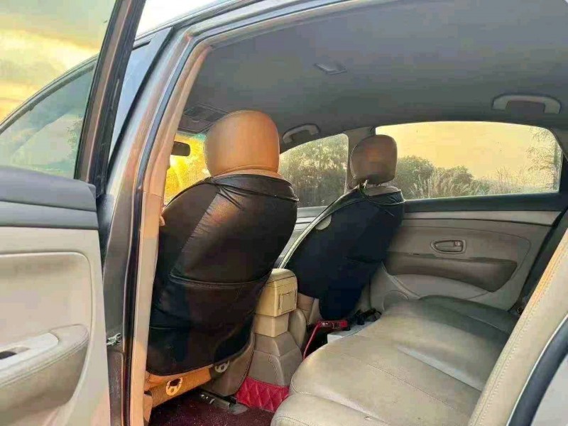 广州16年日产轩逸4