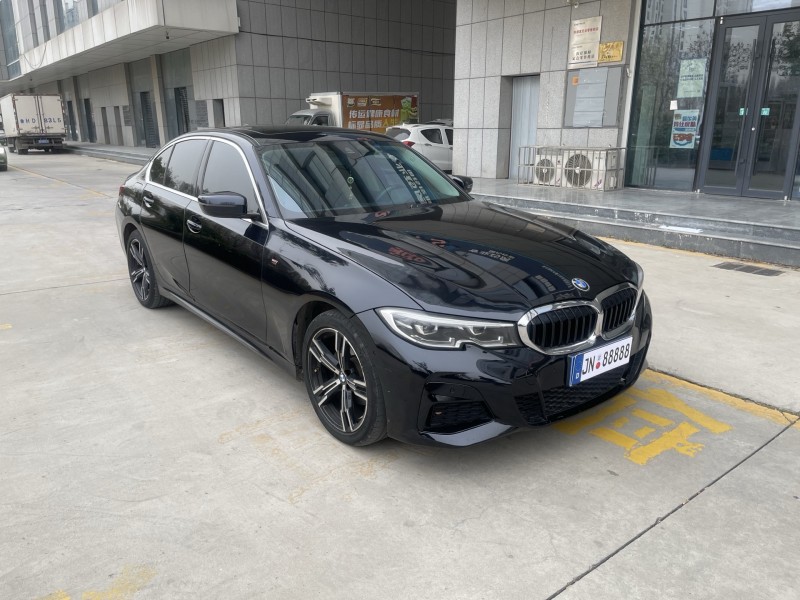 济宁21年宝马3系2