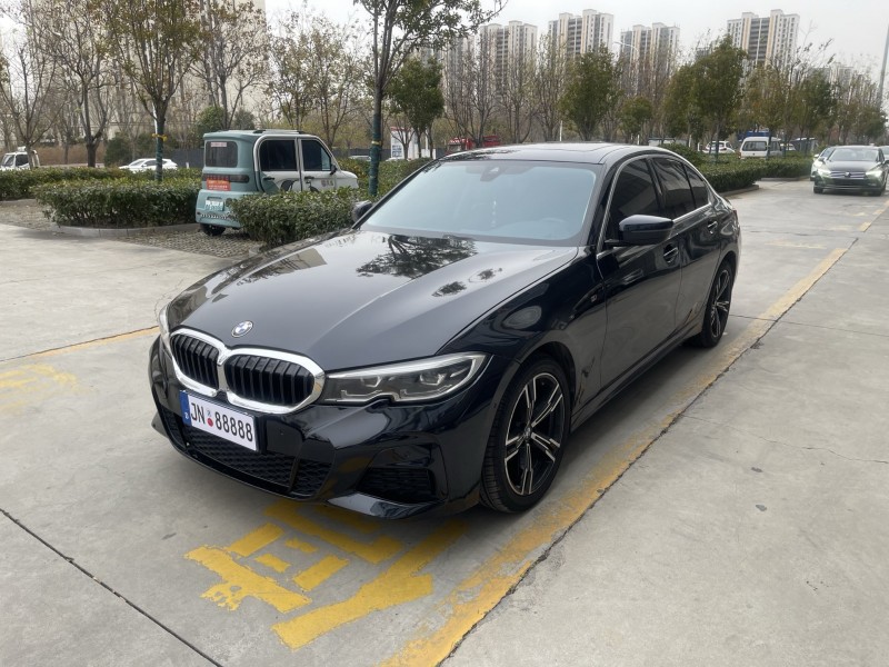 济宁21年宝马3系4