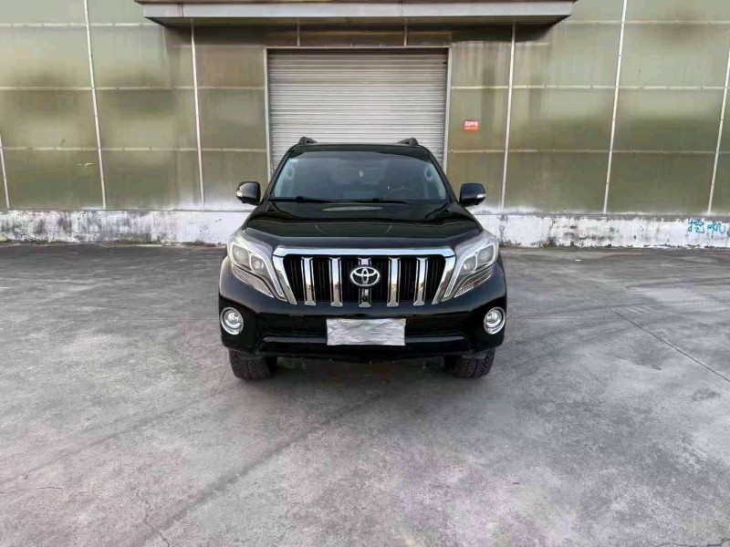 徐州17年丰田普拉多1