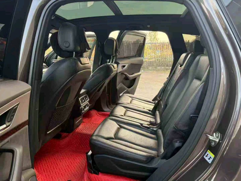 徐州19年奥迪Q76