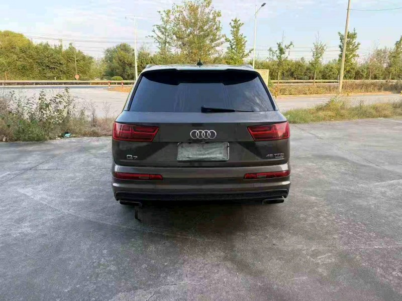 徐州19年奥迪Q79