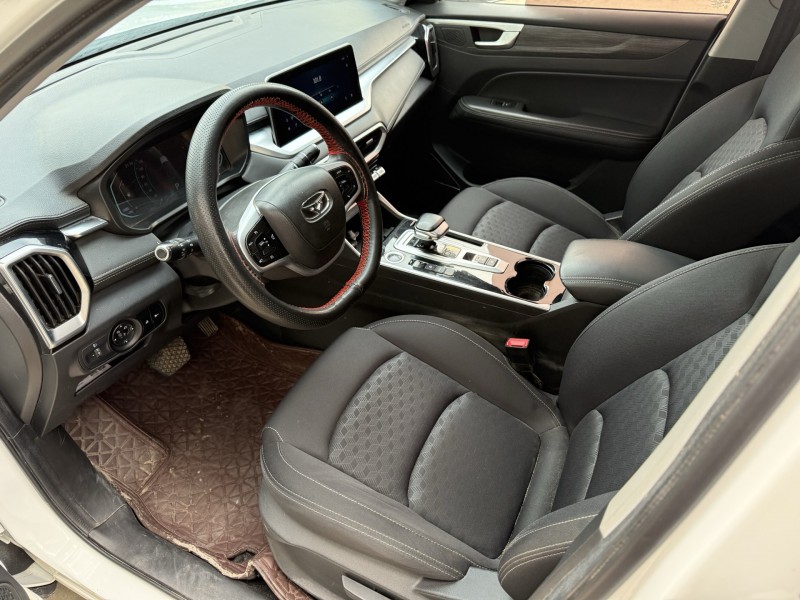 济宁21年凯翼炫界4