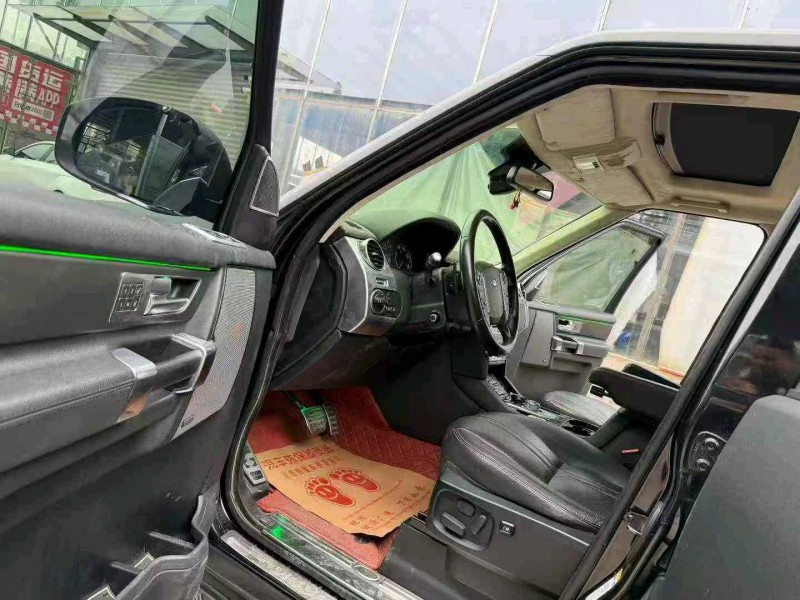 徐州17年路虎发现5