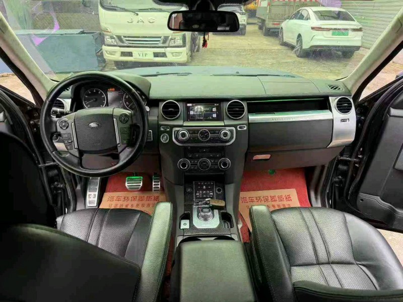 徐州17年路虎发现8