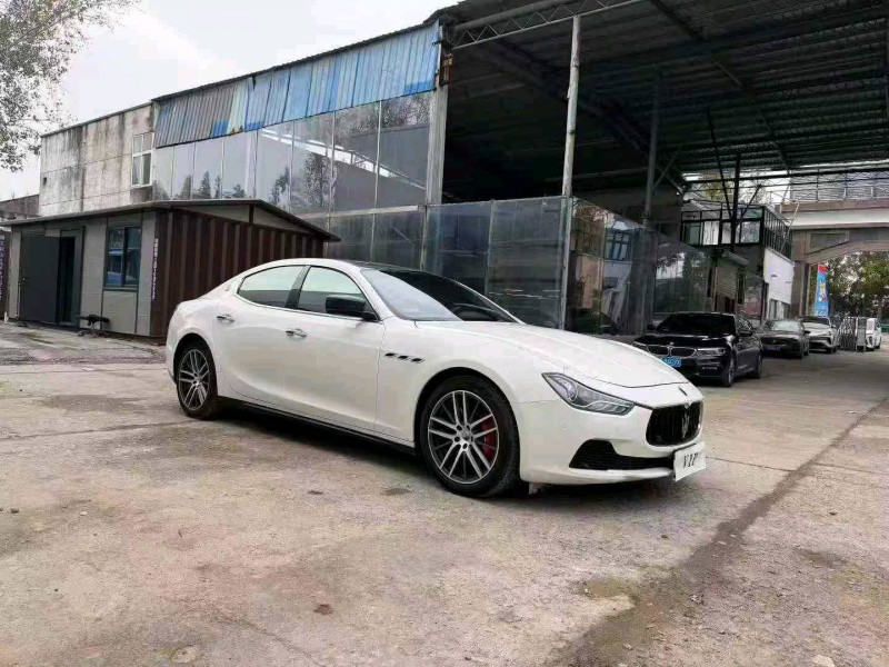 徐州15年玛莎拉蒂Ghibli3