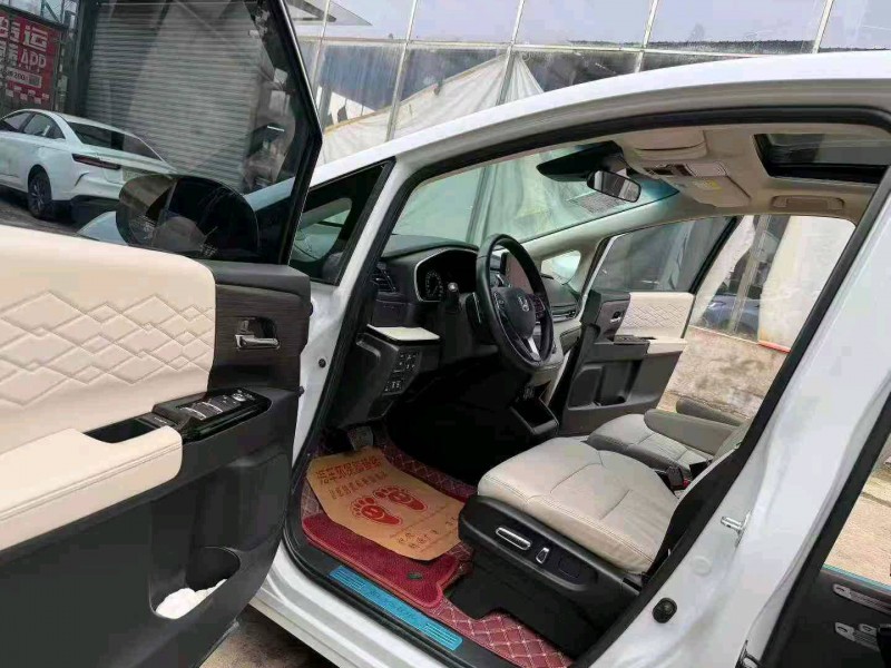 徐州24年本田艾力绅3