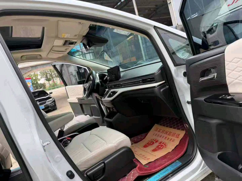 徐州24年本田艾力绅4