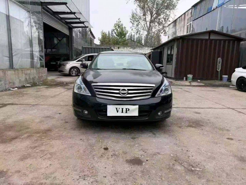 徐州11年日产天籁1