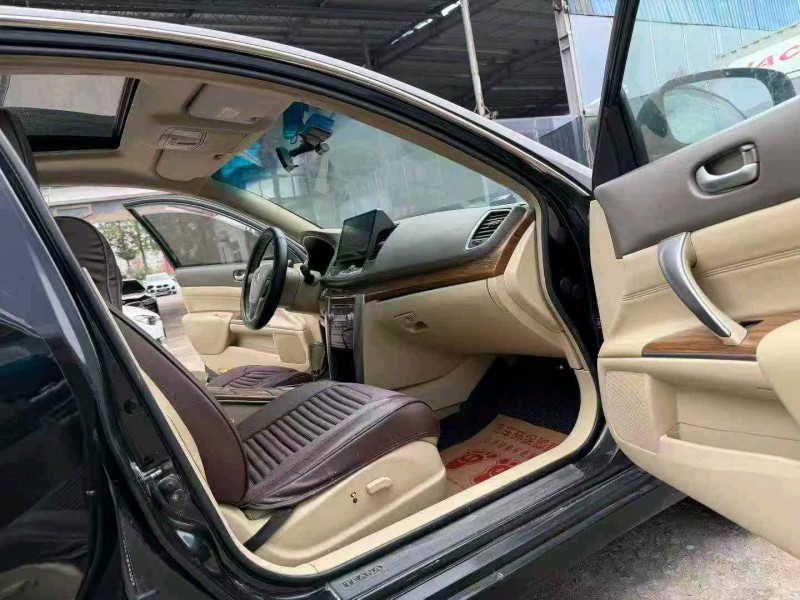 徐州11年日产天籁6