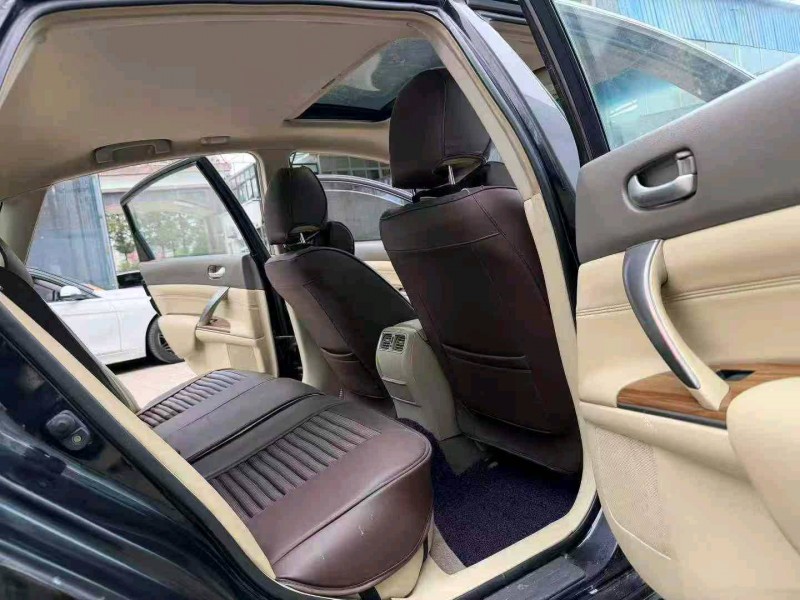 徐州11年日产天籁7