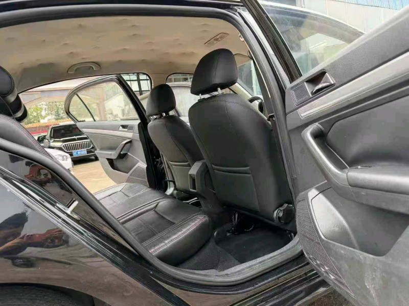 徐州16年大众朗逸7