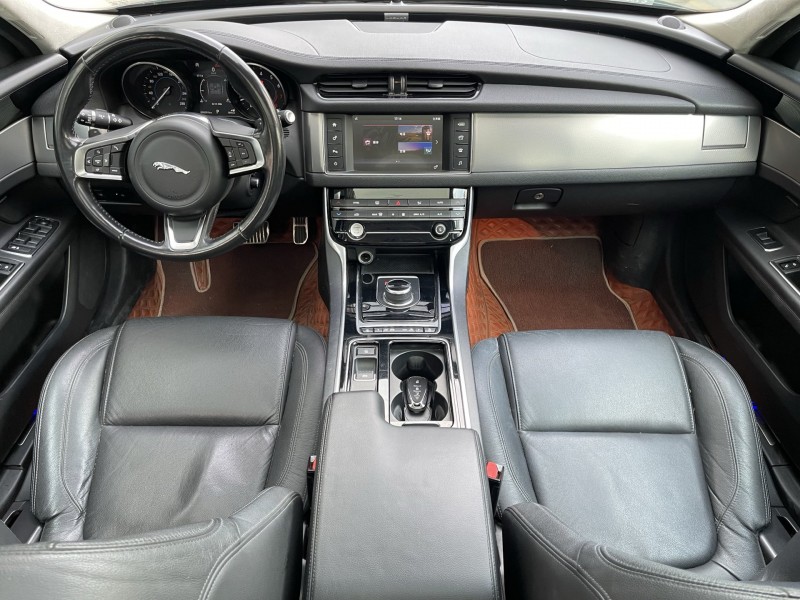 济宁18年捷豹XFL6