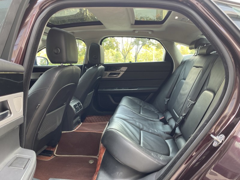 济宁18年捷豹XFL7