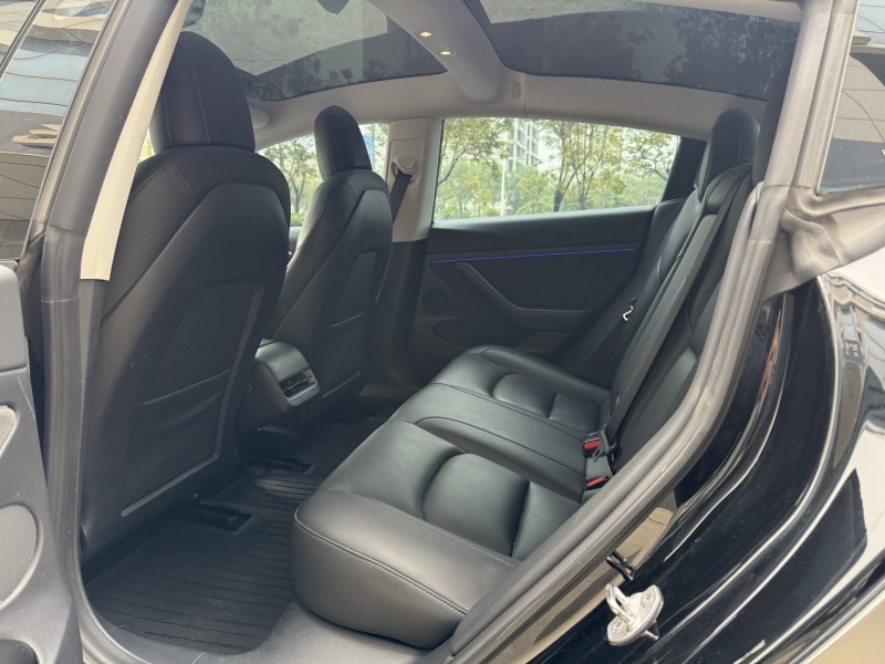 东营21年特斯拉MODEL 35