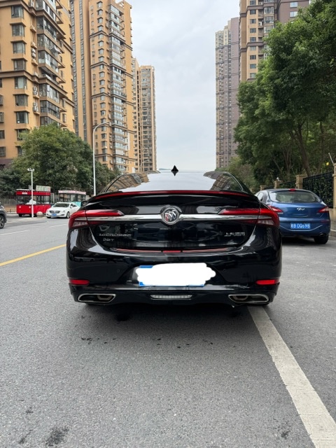 芜湖20年别克君越9