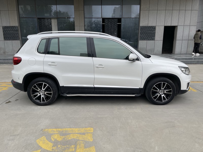 济宁14年大众途观8