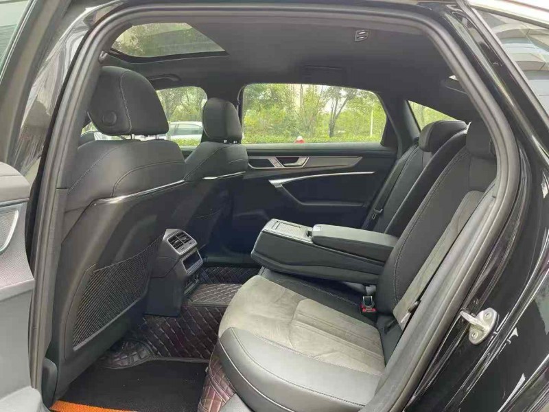 济宁24年奥迪A6L5