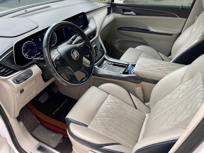 济宁21年别克GL87