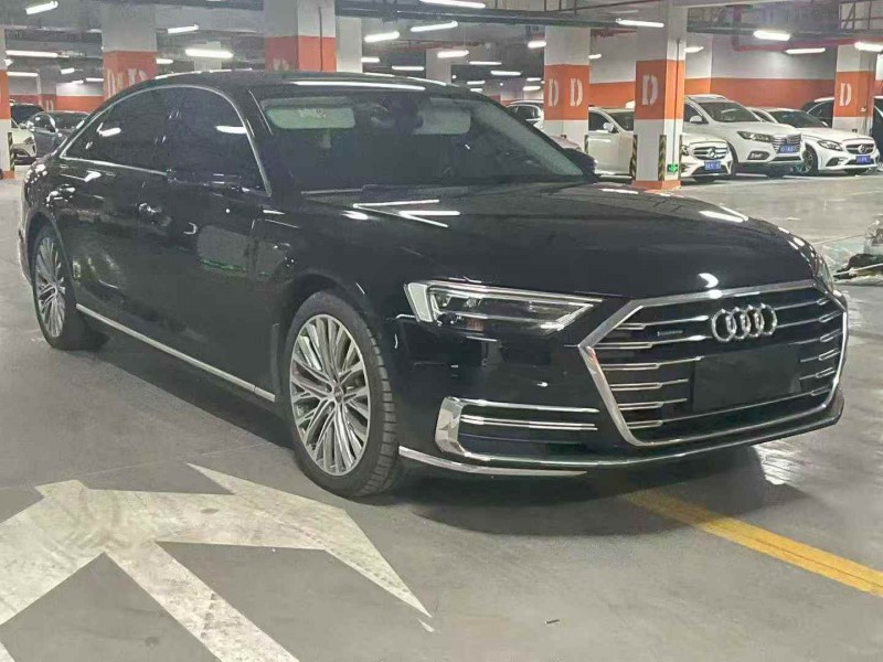 常州22年奥迪A8L2