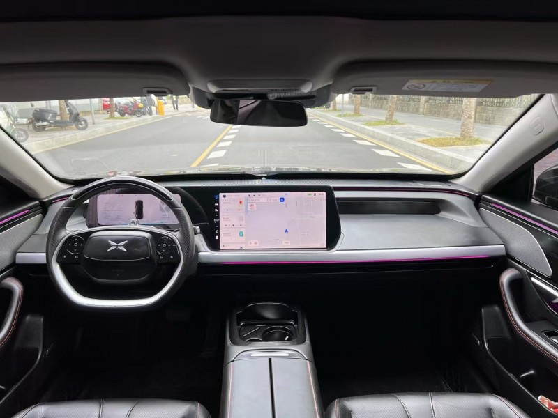 深圳22年小鹏汽车p75