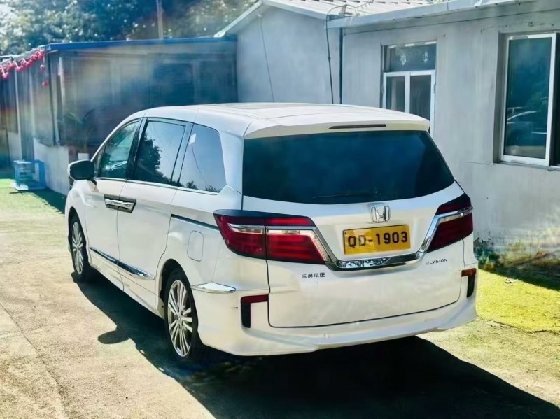 日照18年本田艾力绅7