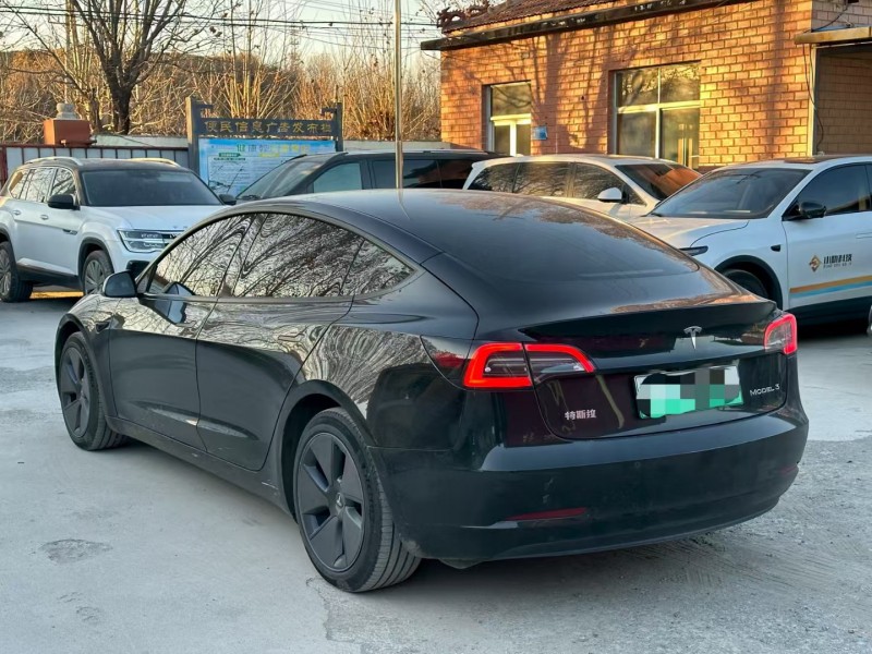 淄博23年特斯拉MODEL 38